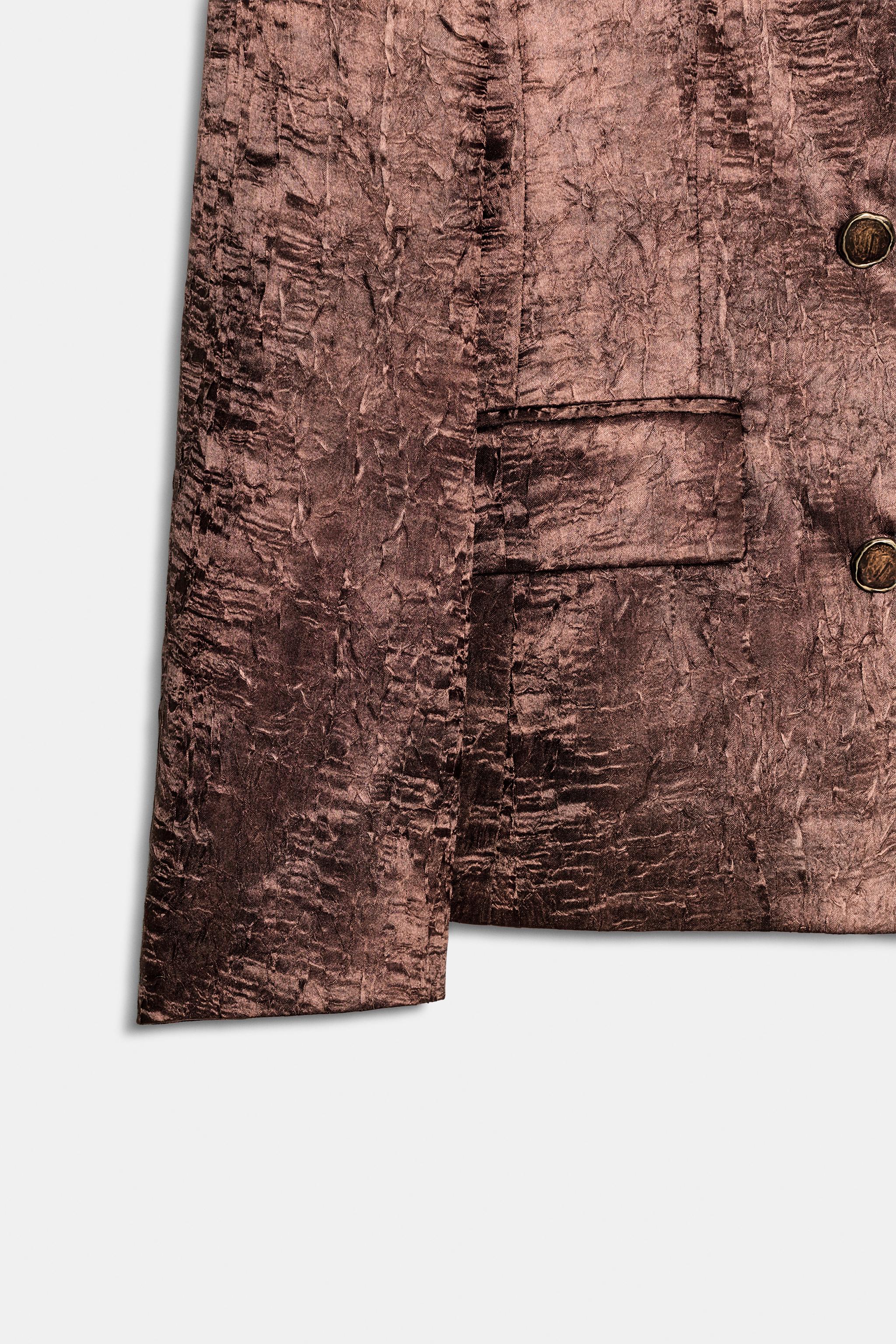 WRINKLED LOOK SHOULDER PAD BLAZER